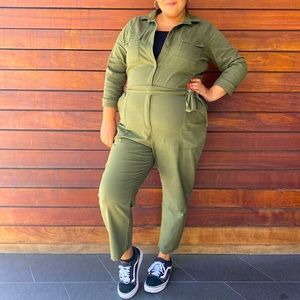 Utility Jumpsuit with belt - Olive Green